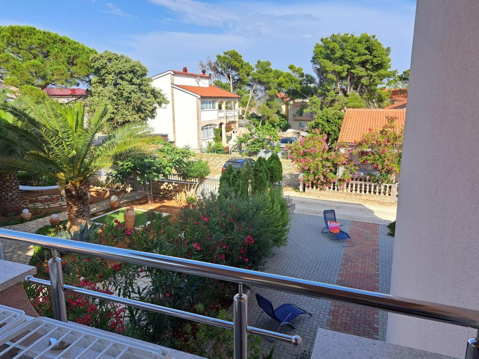 Apartmani Vukadin Vir Ngoại thất bức ảnh